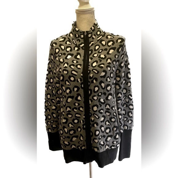 Rachel Zoe Zip up sweater - Picture 1 of 5